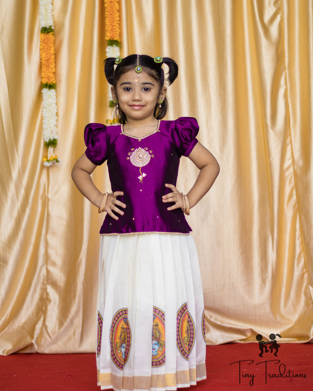 Pattu Pavadai - Layaa - Deep Purple