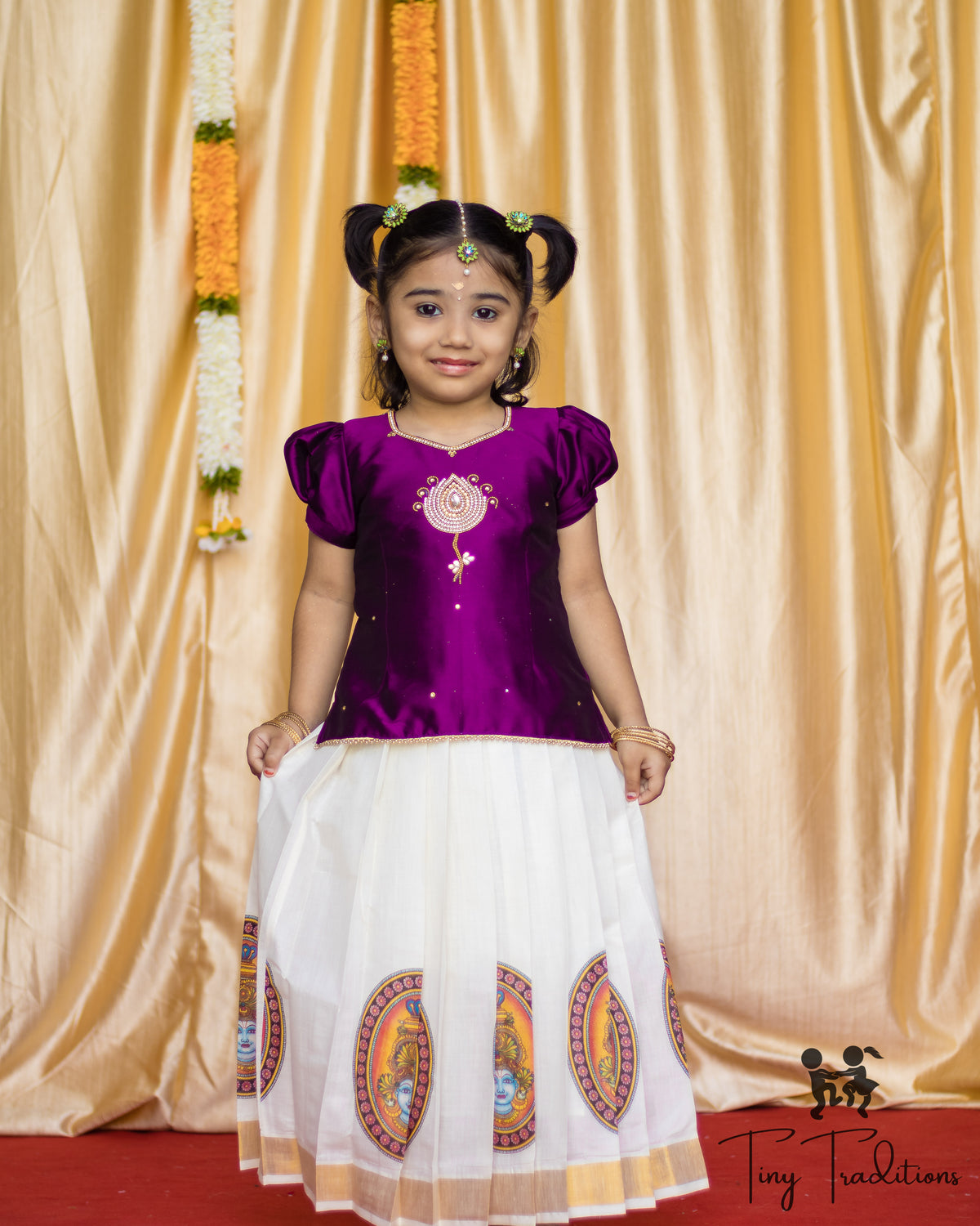 Pattu Pavadai - Layaa - Deep Purple