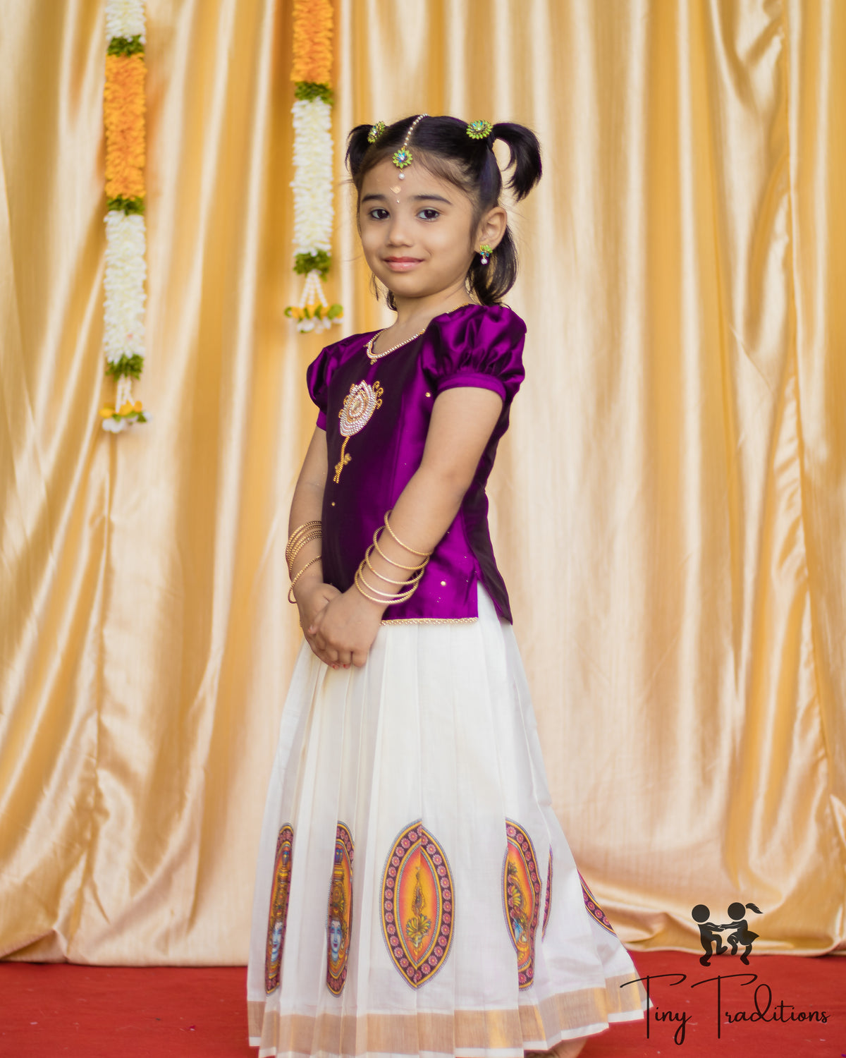 Pattu Pavadai - Layaa - Deep Purple